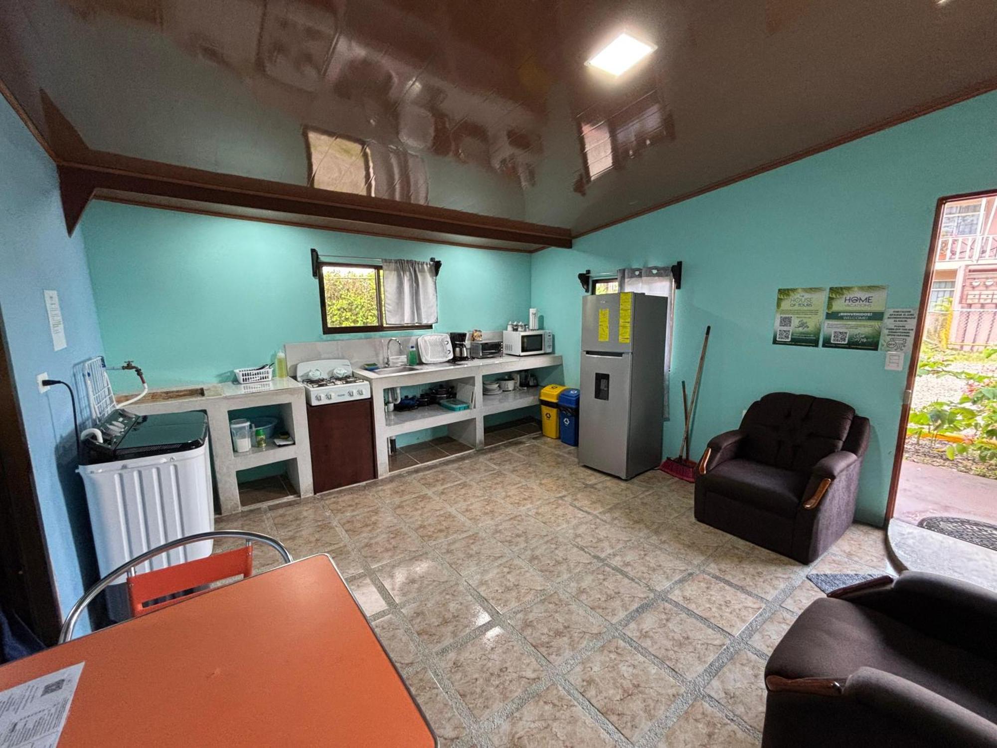 Pura Vida Aparment - Downtown La Fortuna Dış mekan fotoğraf