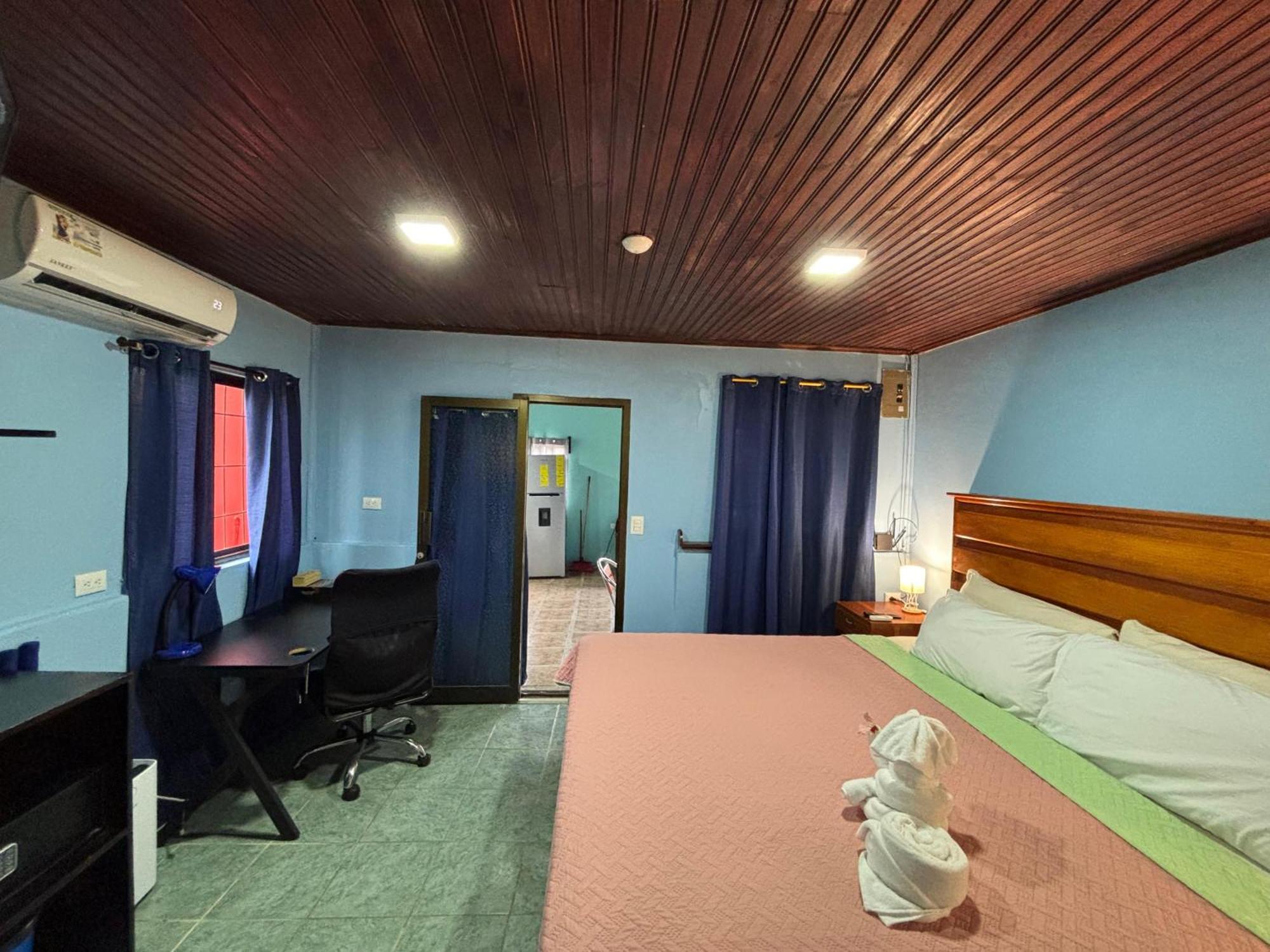 Pura Vida Aparment - Downtown La Fortuna Dış mekan fotoğraf